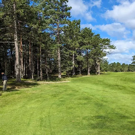 Seaside Escape In Ho Bay - By Traum *