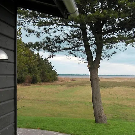 Seaside Escape In Ho Bay - By Traum * Ho